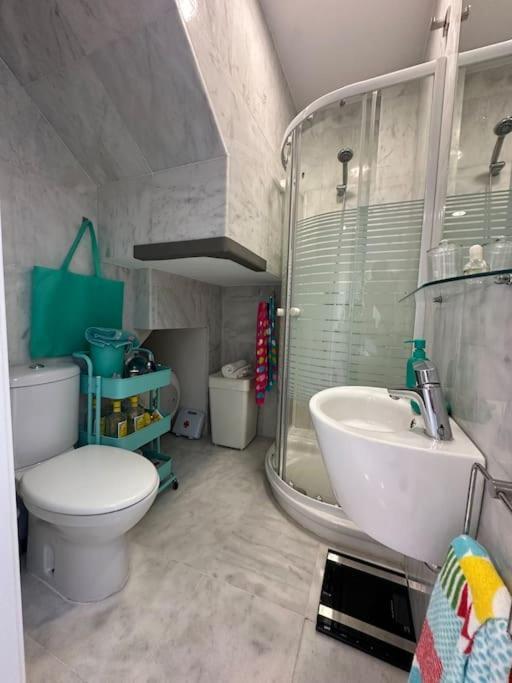 Atico Triana Con Terraza Appartamento *